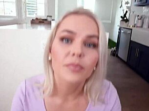 petite milf flaunts juicy ass curves seductively