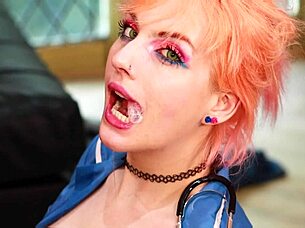 real 18+ teen shoves buttplug in ass masturbates to orgasm!