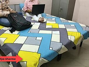 Hotty Jiya Sharma FUCKED HARD by Boyfriend in Hostel with Dirty Talk Moans