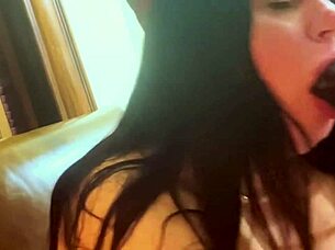 SUCCULENT PAWG SAMANTHA CREAMY BLACK MONSTER COCK LOAD!