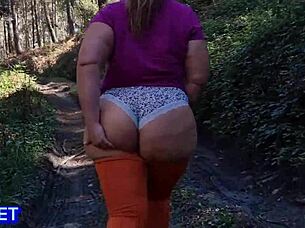 bbw stepmom huge ass public sex with stranger doggystyle 🍑🔥