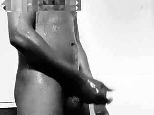 naija babe moans loud stroking monster cock solo?