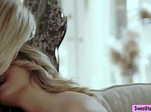 milf vic licks slimthick chanel camryn pussy so good 👅💦