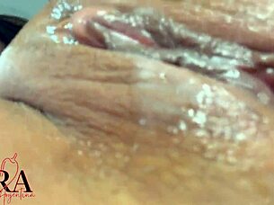 vai comer meu cuzinho ate gozar dentro sim