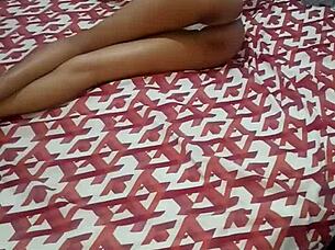 Real Lesbian Neighbor Fucks Curvy Latina Hard