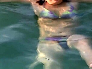 Intriguing Beach Fuck Ends In Massive Pussy Cumshot