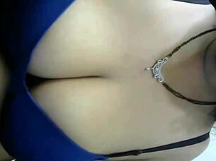 TELUGU AUNTY PRIYA Big Boobs Big Ass Tease