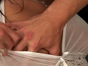 BUSTY COUGAR LOVES STIFF DONG POUNDING!