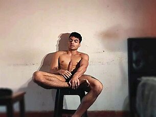 Sexy Caballero's Muscular Cock Masturbation Feels Intense