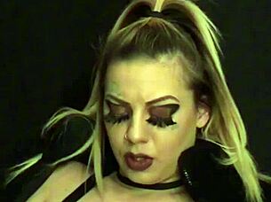 PANTHERA BLONDE SLUT SHAKES ASS FULL MOVIE FREE