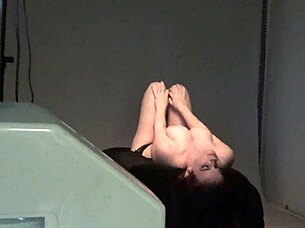 Emma's casual photoshoot captures her natural curves perfectly