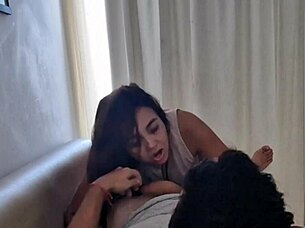 mira como chupo sucking so damn good