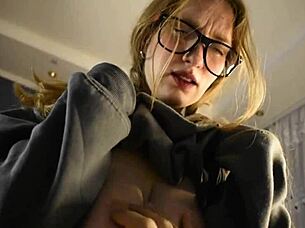 Secretary gets fucked raw by boss without condom