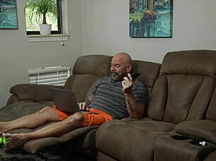 ghostface halloween sloppy handjob milf big ass 😈👻💦