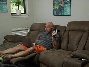 ghostface halloween sloppy handjob milf big ass 😈👻💦