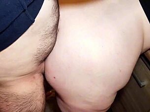 Fat secretary's ass takes tiny dick closeup