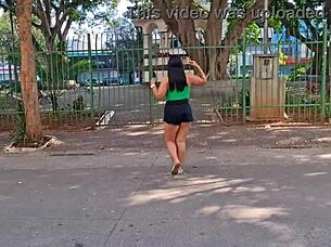 Bold Couple Pisses Publicly In Sao Paulo Streets