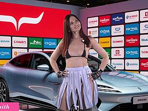 jeny smith teacher flashes pussy masturbates public upskirt