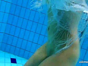 kristy hot babe with big boobs in pool 💦🏊‍♀️