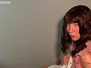 i share bed with sexy curvy babe every visit