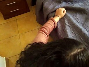 mi amiga latina del campo no aguanta mas y le doy su creampie doggystyle con leche