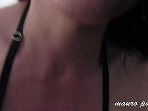 milf scort shows up n im like damn those tits n ass!!