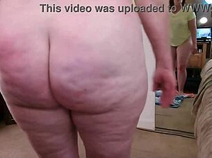 616 curvaceous redhead dawnskye1962 shakin' that big ol' keister 😈🍑