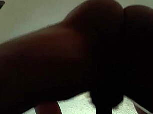 redbone moans as sugar daddy fucks her mature pussy hard