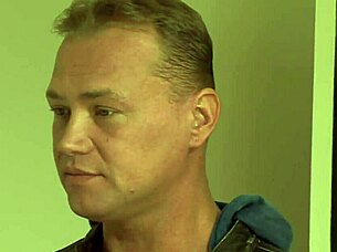 BEAUTIFUL BABE RIDES COCKS IN DOUBLE PENETRATION FOURSOME ENDING CUM-FILLED MOUTH