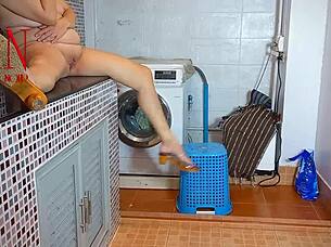 curvy housewife dominated pussy licked fucked in washing machine