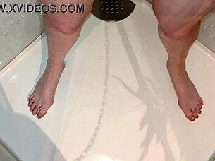 BDSM slave endures intense facesitting feast today! 😈👅