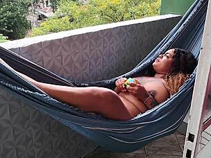 I masturbate wildly then lose virginity to huge cock