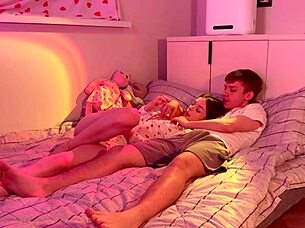 Cheating with hot Asyasky while girlfriend watches 🔥😈