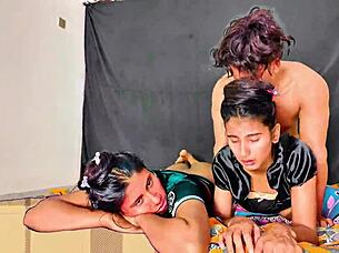 she begs for ffm threesome pounding her tight wet pussy hard