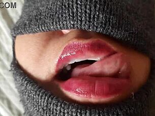 closeup blowjob with wet kisses and deep sucking action