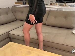 queen bombe's holes get perfectly filled by eager lover