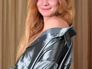 Hazel Ash Tries On Shiny Yoga Pants Leggings Shirt High Heel Boots For Sexy Photoshoot