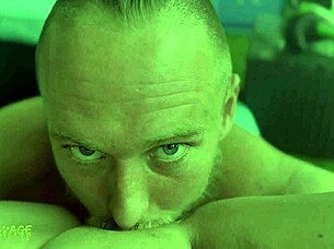 blue eyed pov girlfriend explodes from pussy licking