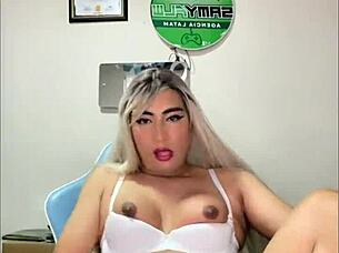 rica angelita transexual 😍 senos ricos y jugosos 🔥💦