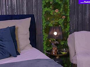 Sandy hanson teases in sexy lingerie looking so damn hot