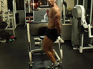 preparing fitness with athletic milf vibes 💪🔥