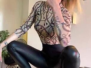 Sophie Panics In Kitchen Heels