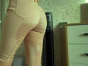 desperate amateur wets tight jeans in homemade clip