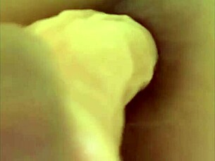 hey guys i'm testing this new double dildo feels amazing inside