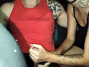 me n my bf fuckin wild in the uber ride