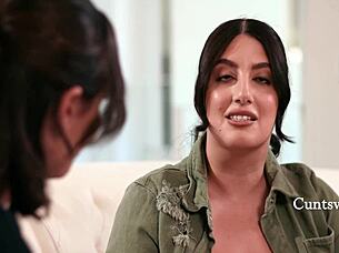 salute my clit you curvy military cunt 👩‍✈️👅🔥