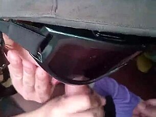 militar sucking comandante's huge cock deep wet!