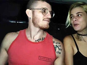 me n my bf fuckin wild in the uber ride