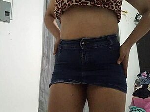 Nympho milf caught masturbating tits and pussy on video call