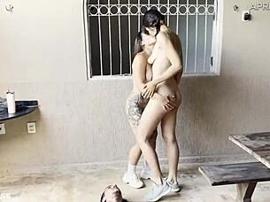 Piss-Swallowing Threesome Whores Recycle Urine on Giant Cock